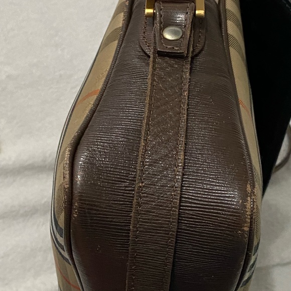 VINTAGE Burberrys Crossbody Bag - Picture 5 of 9
